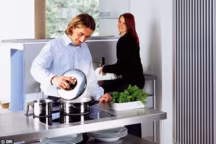 Version rétro, industrielle, design ou tout simplement économique : découvrez notre sélection de nouveaux radiateurs à eau. Suivez la galerie photos...