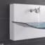 Lavabo mural. En lévitation