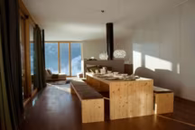 Un chalet en bois tendance