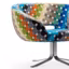 Fauteuil multicolore numéroté à 99 pièces