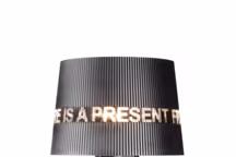 Lampe Bourgie signée Kartell, version imaginée par Patrick Jouin pour son 10ème anniversaire.