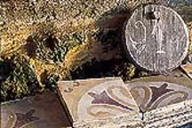 Les carreaux anciens façonnés à la main donnent à nos sols un cachet incomparable. Un récupérateur normand nous livre les secrets de ces terres cuites qui affichent une belle centaine d'années