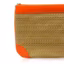 Une petite pochette en raphia et orangée