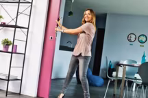 On les sollicite pour rendre irrésistible un appartement à vendre, optimiser les petits espaces ou sublimer la chambre d'enfant : les anges gardiens évitent les fautes de goût.