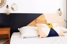 Tête de lit DIY en 3 couleurs.