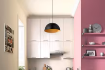 Peinture rose "Bollywood" Colours, Castorama, 18,95 euros le pot de 0,75 L.