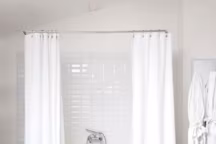 Sol étanche Pulse adapté aux pièces d'eau, imitation chêne Pique-nique ocre, L 151 cm x l 21 cm x H 4,5 mm, 44,99 euros, Quick Step.