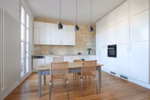 A Bordeaux, un loft est redessiné pour une famille