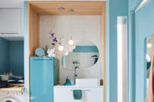 Meuble de salle de bains blanc Remix. Tarif indicatif : à partir de 160 euros. Chez Leroy Merlin.