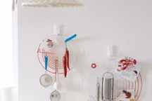 DIY : réaliser des grilles déco à suspendre dans votre cuisine