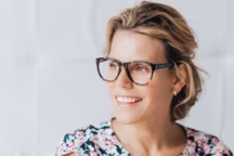 Où vit Laura Tenoudji, la chroniqueuse web de Télématin ?