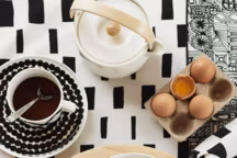 La vaisselle s'expose comme un tableau au salon Maison & Objet