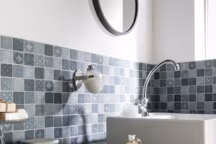 Mosaïque mur Graphik Cementor décror gris. Dimension : 30 x 30 cm. Epaisseur 8 mm. 11.95 euros l'unité. Leroy Merlin.