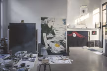 Une vue de son atelier de Cachan avec ses dernières huiles sur toile, devant "Sans Titre", 2016, "au fond Nocturne", 2016. Ses oeuvres rejoignent les musées, le Centre Pompidou, le Mac Val, le musée de la Chasse et de la Nature et les collections particulières comme celle de Daniel et Florence Guerlain, entre autres.