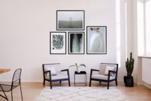 Affiches d'art encadrées dès 45 euros, sur Juniqe.fr