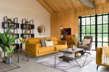 Canapé Patras de 2 à 3 places, modèle d'angle aussi, en tissu, à partir de 1199 euros pour le 2 places, H&H.