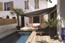 18 stores d'extérieur option tout confort