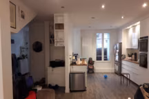 Une jolie maison de caractère gagne en rangement et fonctionnalité