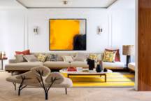 Avenue Foch à Paris, la maison-loft de la décoratrice Stéphanie Coutas