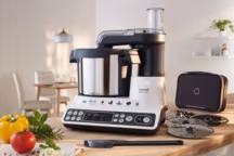 Le plus complet des robots permet aussi de cuire ses préparations. Un vrai électroménager tout en un pour cuisiner comme les pros. Conforama cuisine.