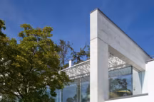 Une vieille bâtisse transformée en maison d'architecte