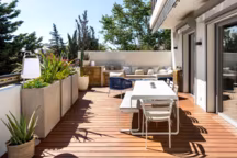 Une terrasse de 50 m2 avec mini piscine rafraîchissante