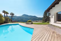 Construire sa piscine : quel emplacement choisir