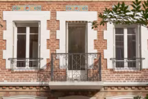 Un couple quitte Paris pour une maison rénovée en proche banlieue