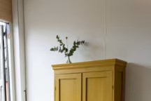 Armoire parisienne : 15 idées relooking pour un meuble déco