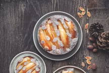 La tartelette poires-amandes de Yann Couvreur.