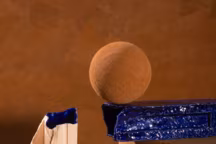 MONTESQUIEU Collection "VESTIGES" 2020 par Camille Calvo. Set design : Lise Dupont.