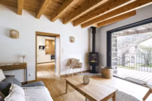 Un gîte de 60 m2 comme une grande cabane ouverte sur la nature