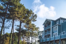 Le point fort de l'hôtel, l'immersion dans un bain de verdure, sur les terrasses des chambres et autour de la piscine