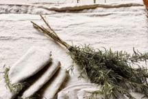 Table de Noël : des ronds de serviettes à faire soi-même