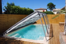 15 solutions pour profiter de sa piscine plus longtemps
