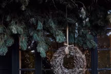 Déco de Noël extérieur : 15 idées créatives pour vos espaces outdoor