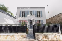 À Bagnolet, une maison à l'abandon reprend vie