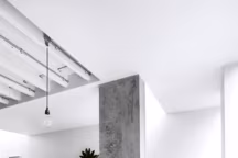 12 intérieurs où le béton est roi