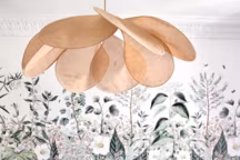 Multiplier les sources lumineuses est l'une des clés pour un éclairage optimal dans la maison.