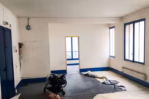 Avant/après : d'anciens ateliers accueillent un 57 m2 familial