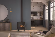 La fréquence de nettoyage dépend de l'appareil et de son utilisation. Pour plus d'information, référez-vous à la notice du fabricant.
Poêle à bois en fonte Mandorin. Puissance, 8 kW. Bûches 50 cm. Flamme Verte 7 étoiles. Postcombustion. Dimensions, H. 748 x L. 700 x P. 420 mm. Origine France Garantie. 1343 euros. Invicta.