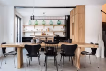 À Biarritz, une maison de vacances pensée pour les tribus