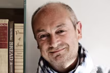 L'architecte et designer milanais Piero Lissoni