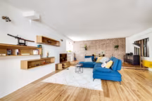 Un loft fait le plein de lumière et de caractère