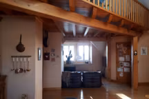 Métamorphosé, cet appartement fait un bond dans le temps