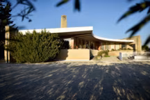 Les Cabanettes : lumière sur un hôtel pas comme les autres