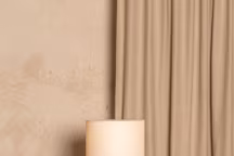 Artisanat d'excellence : les luminaires faits main par des artisans