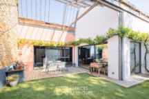 Espaces Atypiques est un réseau d'agences immobilières spécialisées dans les biens différents.