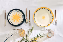 Rafraîchissez votre vaisselle pour donner une nouvelle vie à la salle à manger