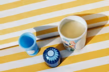 L'été est arrivé ! Célébrez la saison avec la nouvelle collection Diptyque. Nouvelle collection d'objets de décoration Diptyque, été 2024.